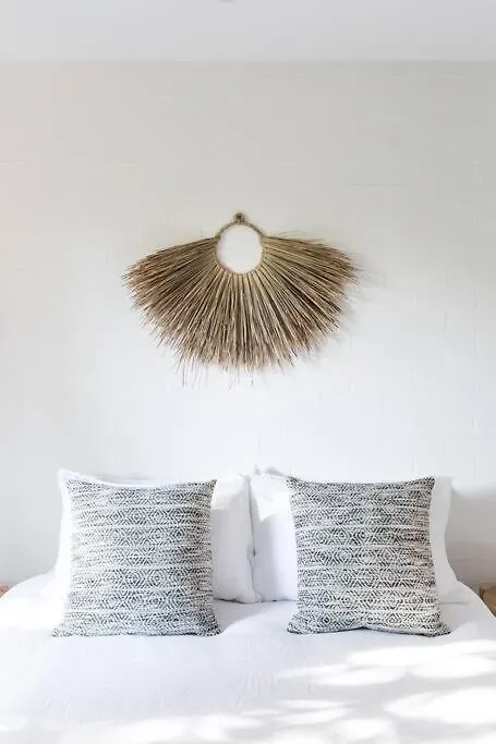 'Sunshine Beach Bungalow' - Beautiful Noosa Home Apartment