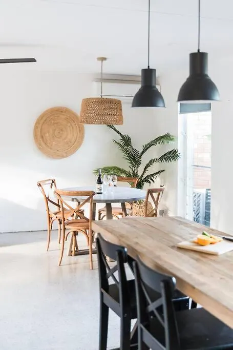 Apartment 'Sunshine Beach Bungalow' - Beautiful Noosa Home Australia